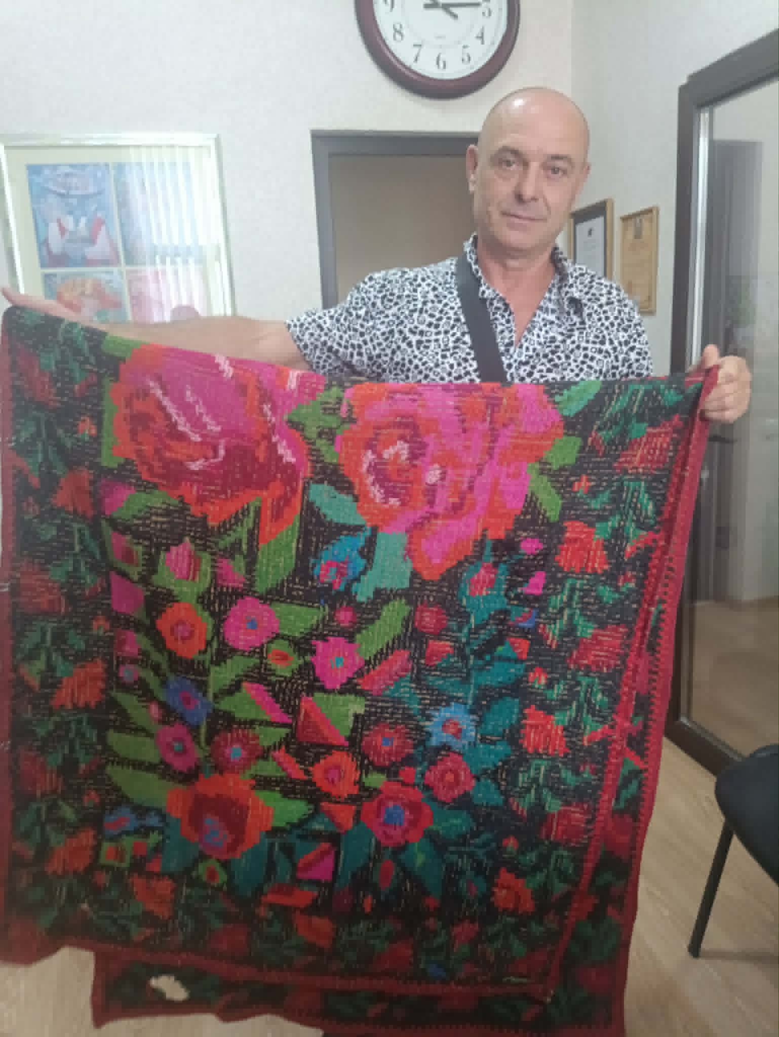 Пам’ять, що проростає крізь покоління: Музей історії Кам'янського отримав нові родинні реліквії